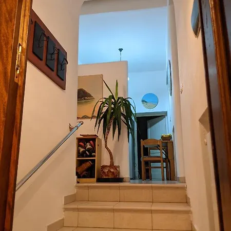 Il Nido - Casa Vacanze & Galleria D'arte דירה